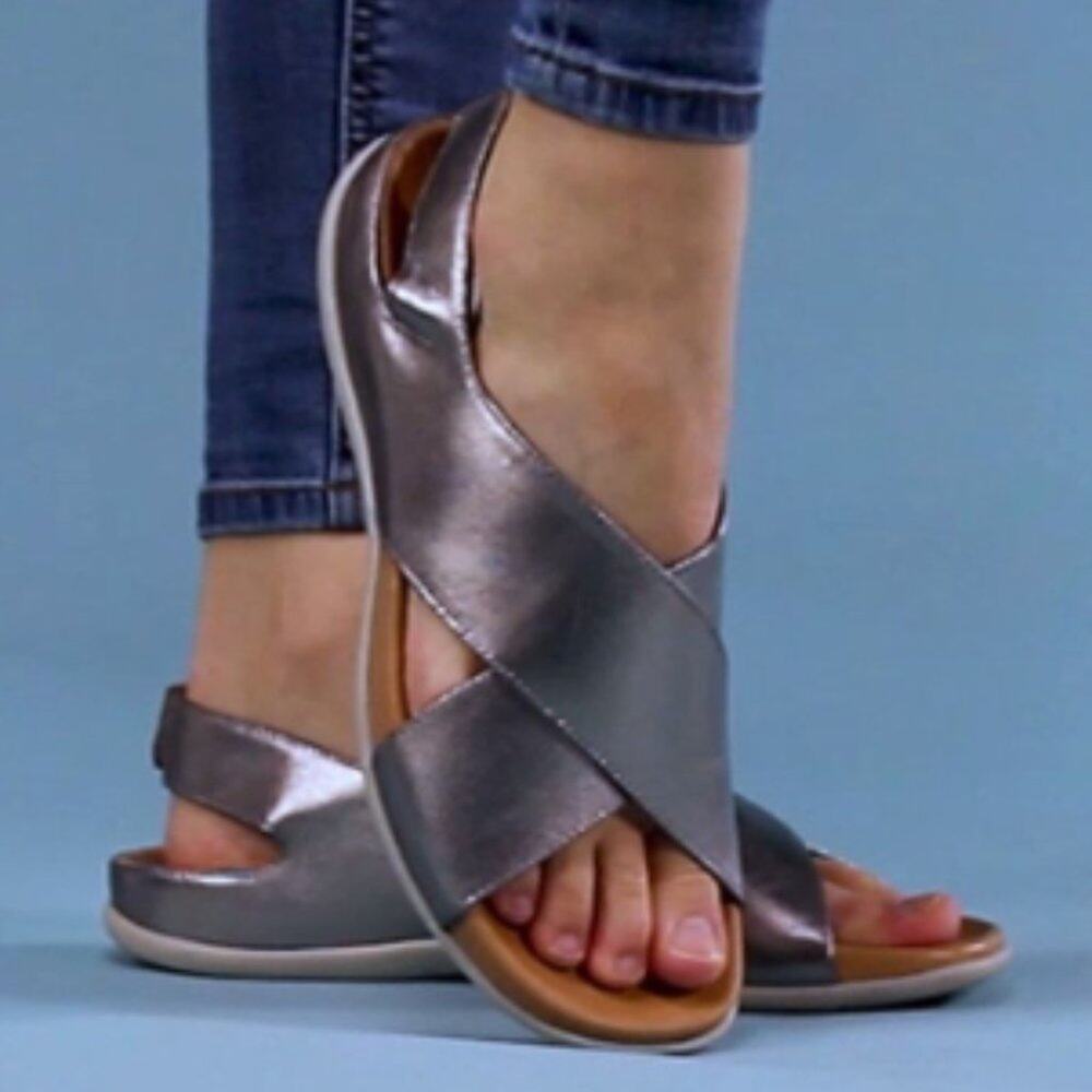 STRIVE Venice - women's comfortable and arch supportive sandals - SIZE 6.5/7